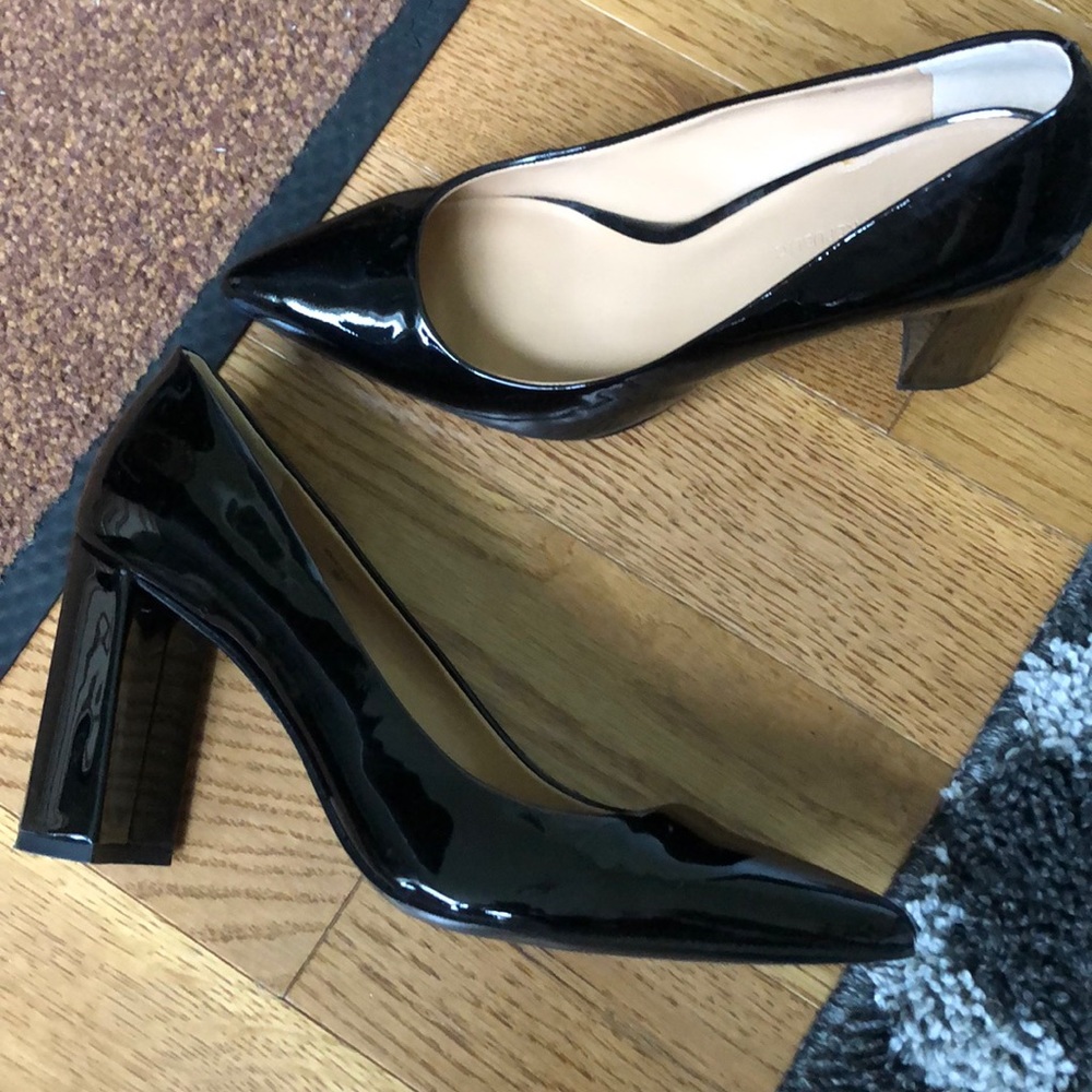 Banana republic black patent block heels